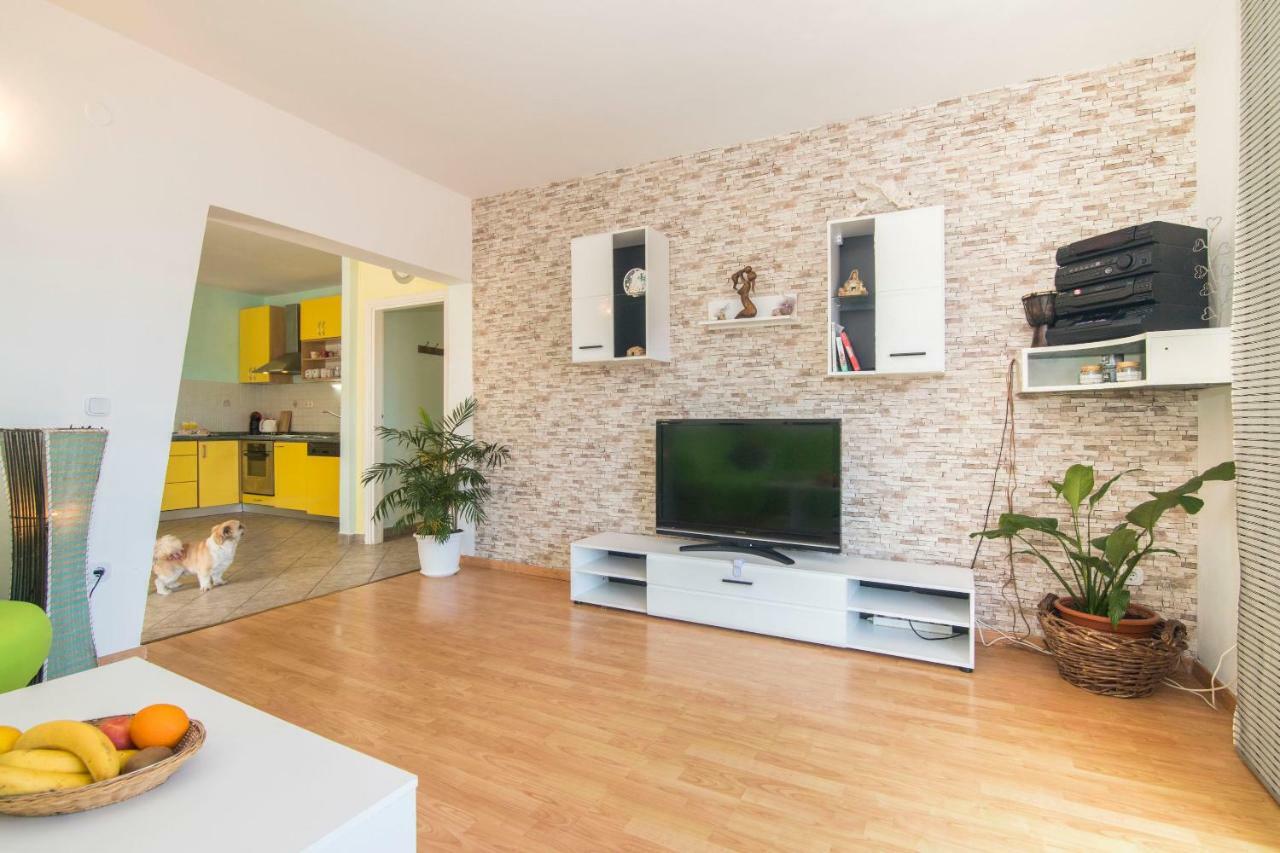 Apartments Palma イェルサ エクステリア 写真