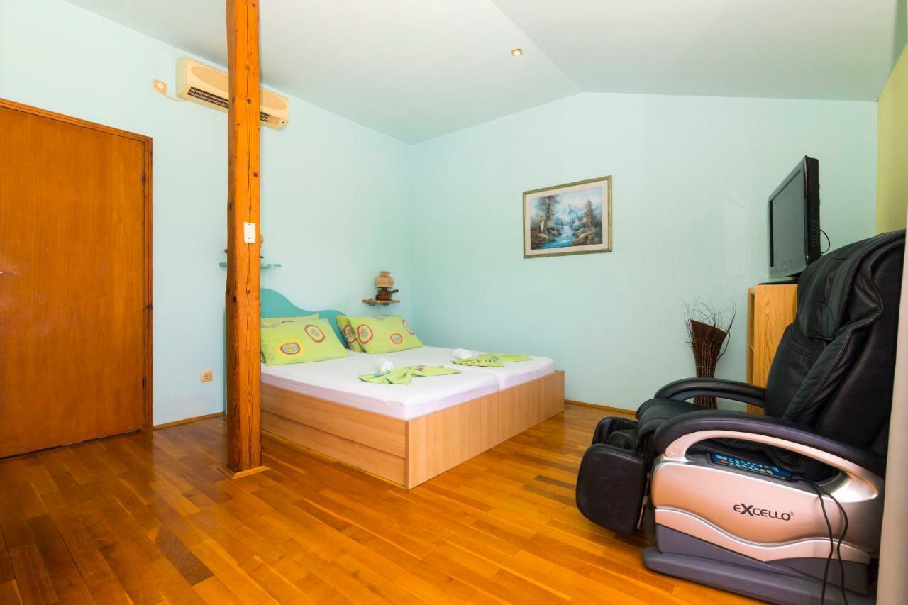 Apartments Palma イェルサ エクステリア 写真